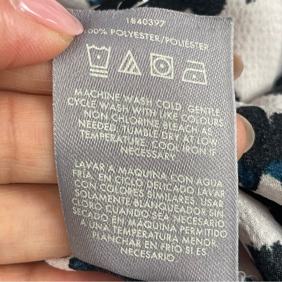 Ted Baker Pink Floral Long Sleeve Blouse Sz M - Picture 9 of 9